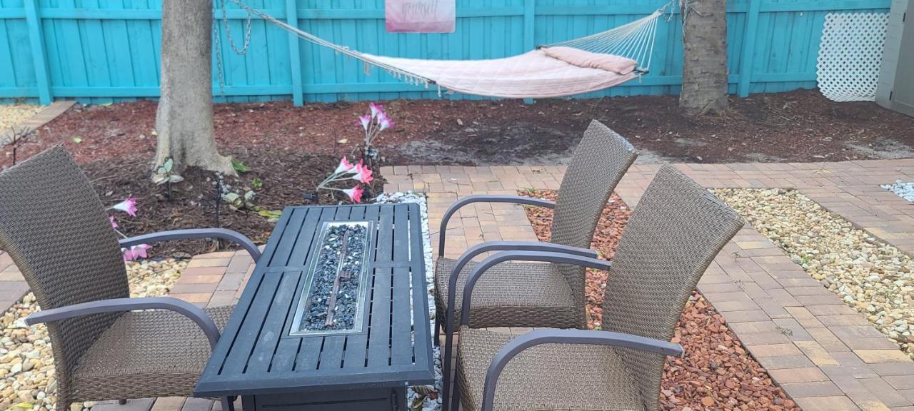 Lake Worth Beach Paradise Cove Cottage 2-1Bedroom 외부 사진